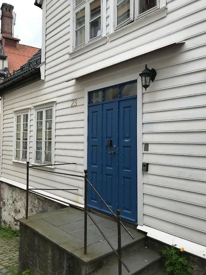 Ferienwohnung The White House Bergen